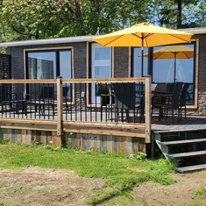 Paradise Point Cottage